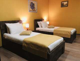 Отель Hotel Nabadi Тбилиси Стандартный двухместный номер с 2 отдельными кроватями-3